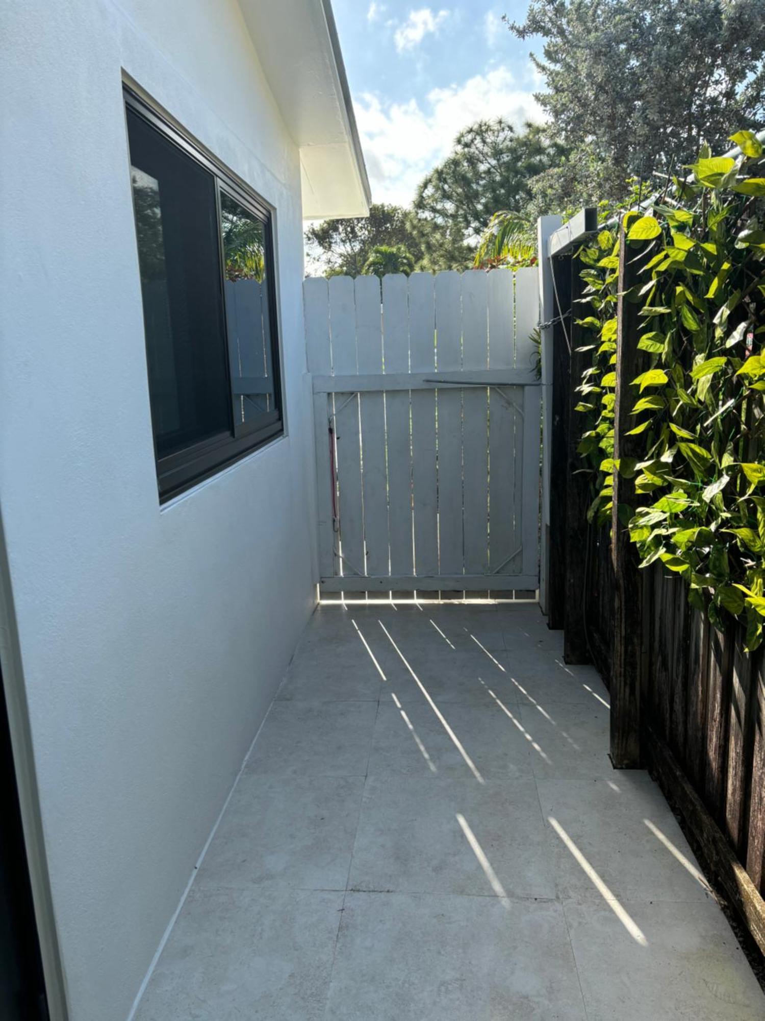House In Dania Beach Eksteriør bilde